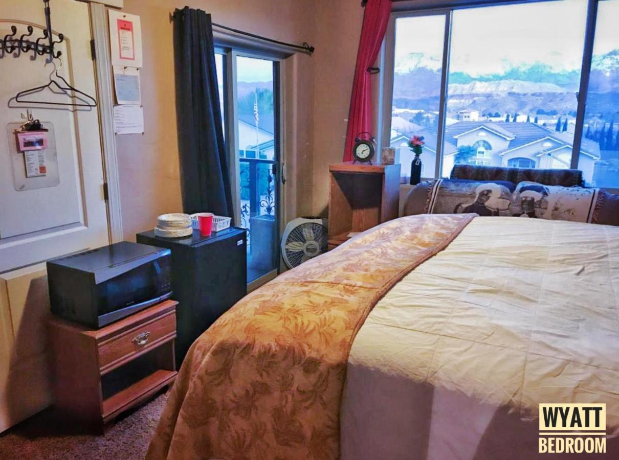 The Zion House - Affordable Bedrooms Hurricane Ngoại thất bức ảnh
